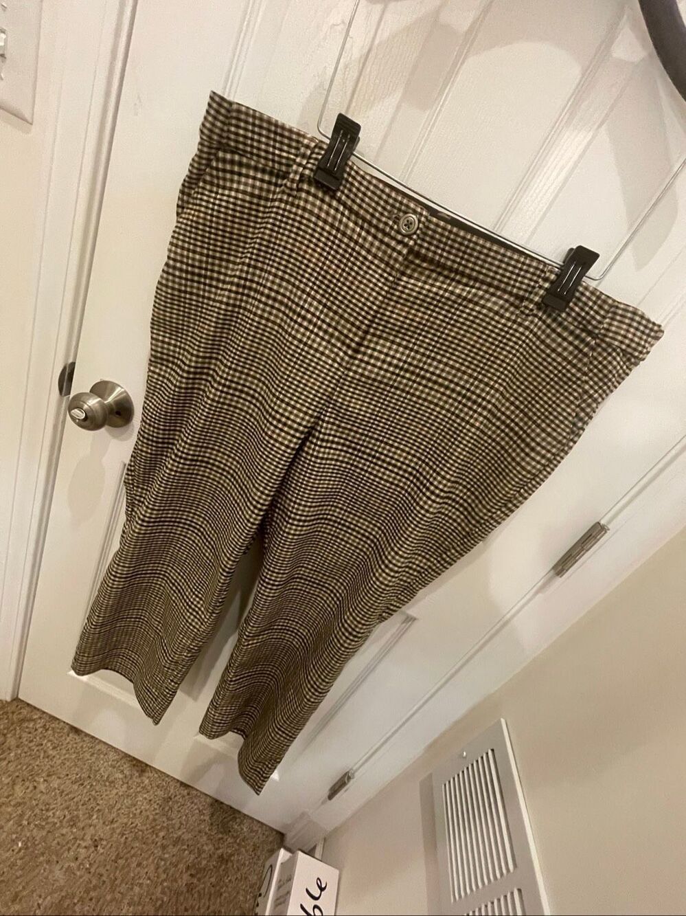 Maurices Women’s 22W Plaid Capri Pants Black Cream Brown Wide Leg Stretch